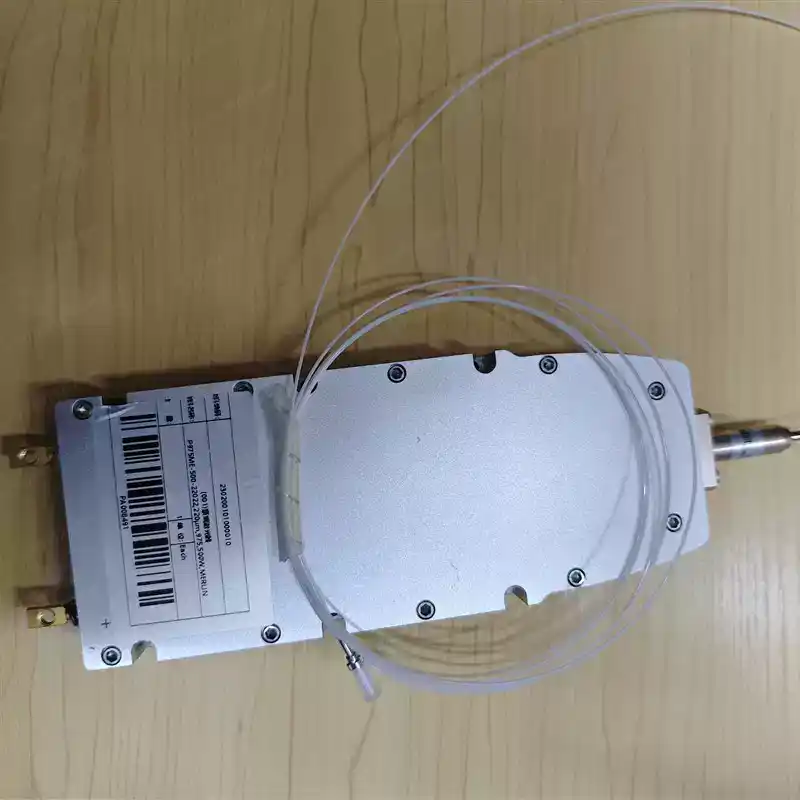 高出力500Wレーザーキャノン（フェルールコネクタ付き）–産 - Industrial Laser Uses のレビューと価格