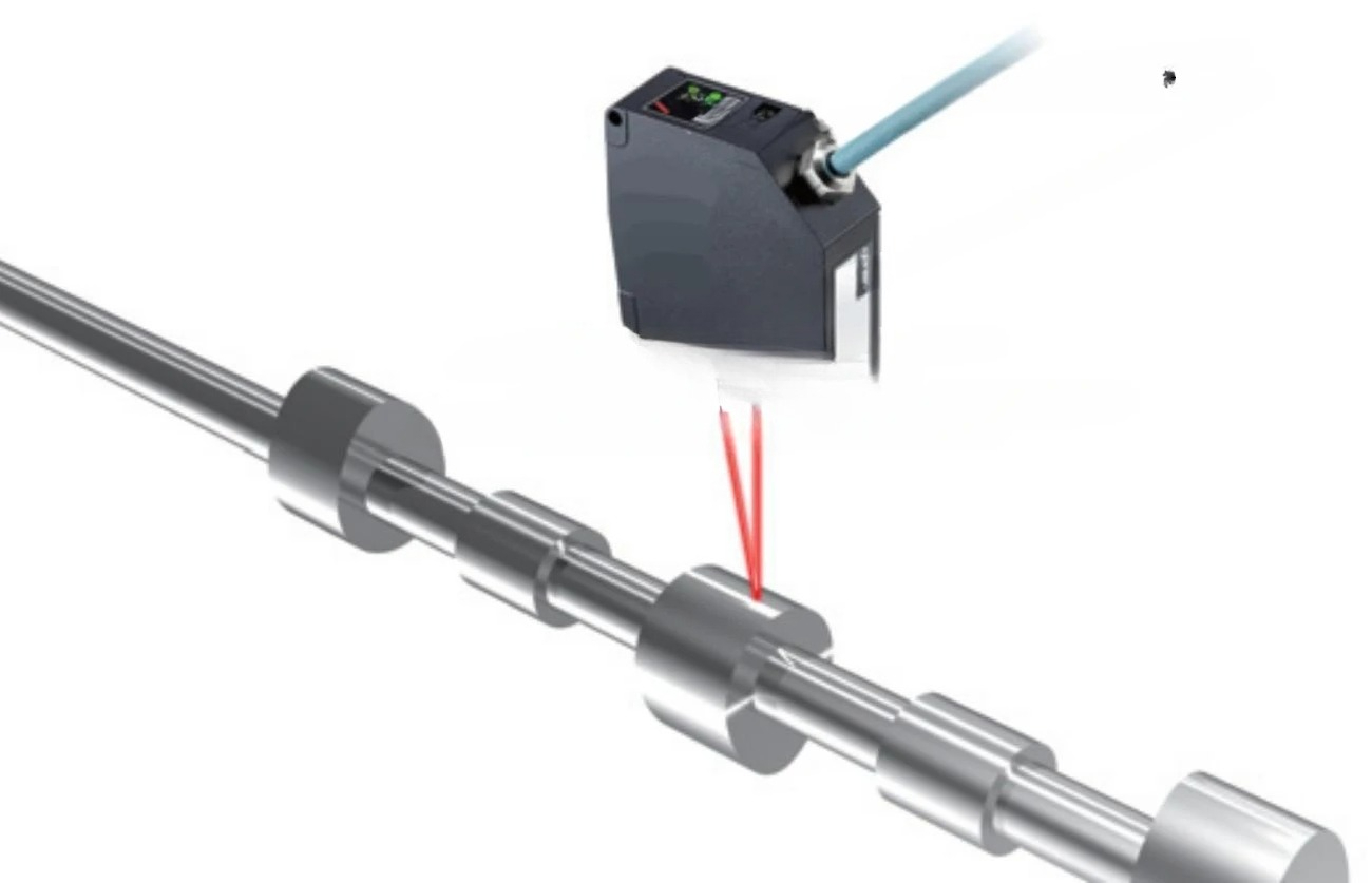 シリーズ高精度レーザー変位センサー ミクロンレベルの精度で産 - Industrial Applications Of Laser のレビューと価格