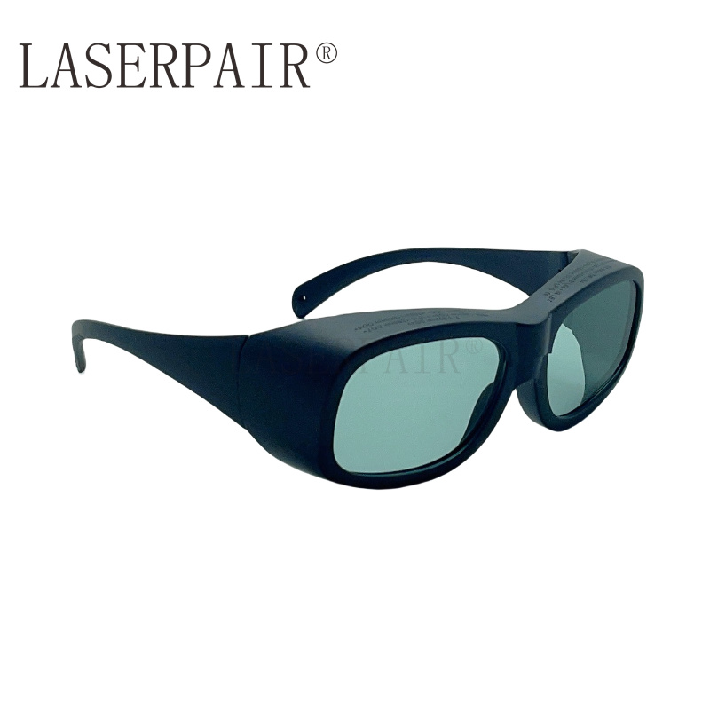 LaserPair 870-11000nm吸収型ミネラルガラ - Industrial Laser Glasses のレビューと価格